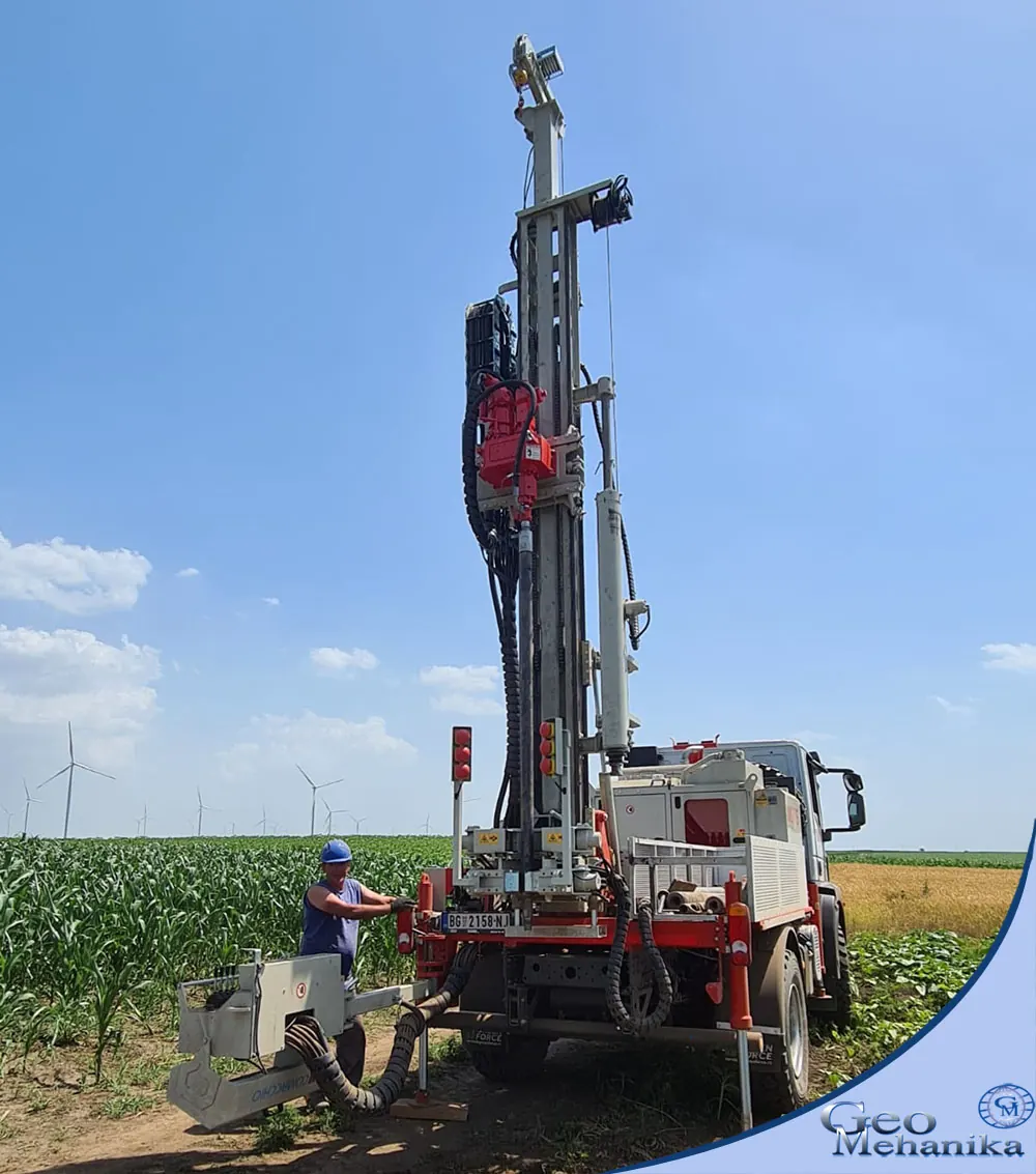 Kamionska bušaća garnitura Comacchio MC-T5 Geomehanike