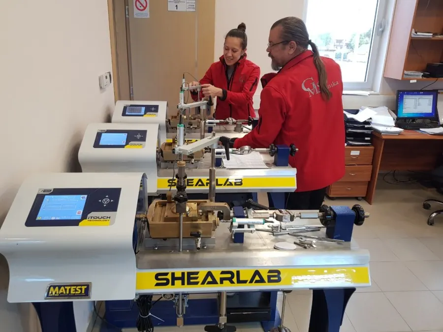 Laboratorija Geomehanike, ispitivanje uzoraka tla