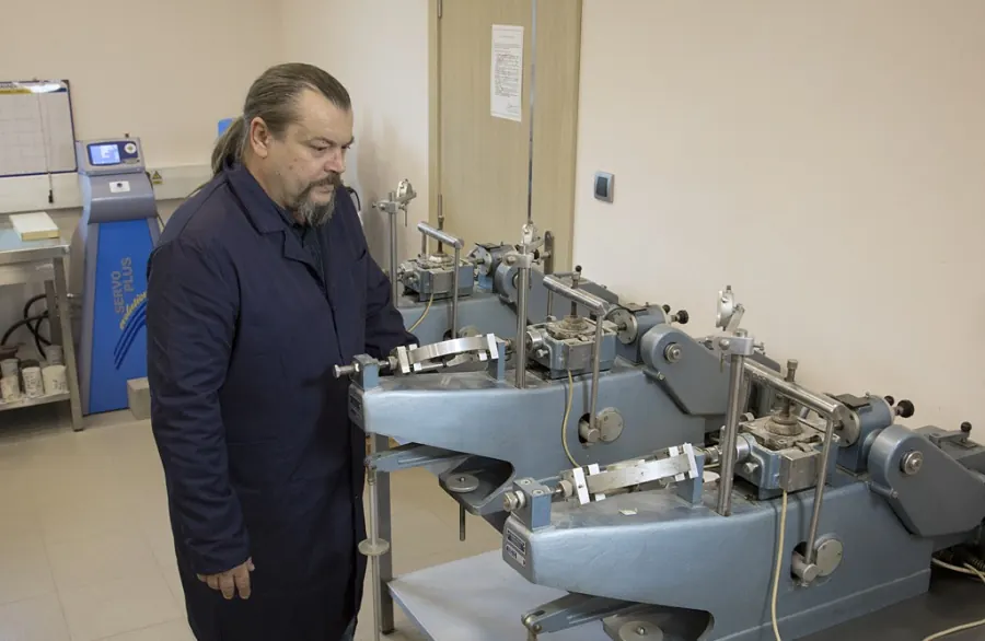Ispitivanje uzoraka u laboratoriji Geomehanike